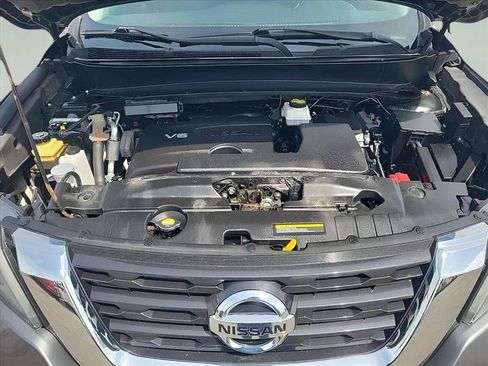 Used 2019 Nissan Pathfinder S AWD/4WD image 9