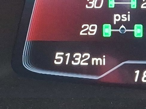 Used 2021 Chevrolet Corvette Stingray Preferred Cpe w/ Z51 Performance Package image 19