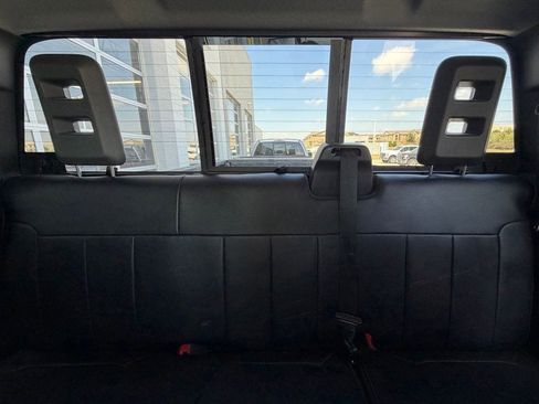 Used 2015 Ford F350 Lariat w/ Lariat Interior Package image 26