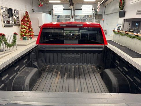 Used 2021 GMC Sierra 1500 Elevation image 5