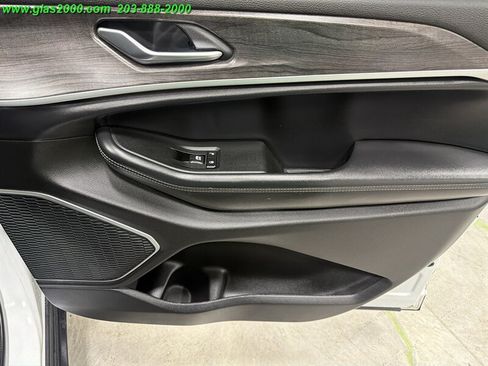 Used 2021 Jeep Grand Cherokee L Limited AWD/4WD image 26