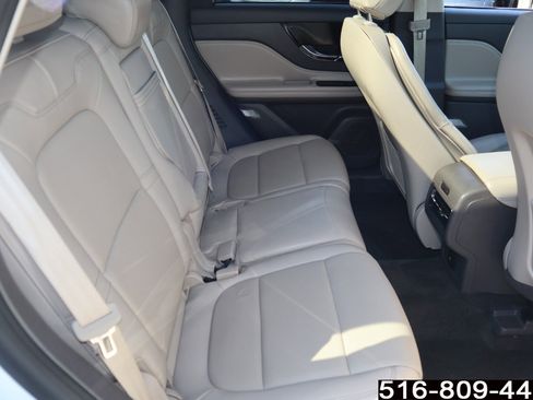 Used 2022 Lincoln Corsair AWD w/ Premium Package image 28