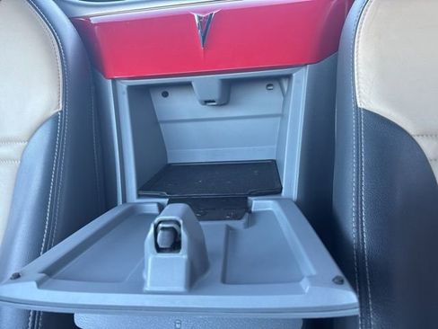 Used 2006 Pontiac Solstice Convertible w/ Premium Package image 21