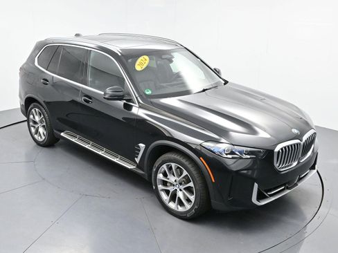 Used 2024 BMW X5 xDrive40i AWD/4WD image 43