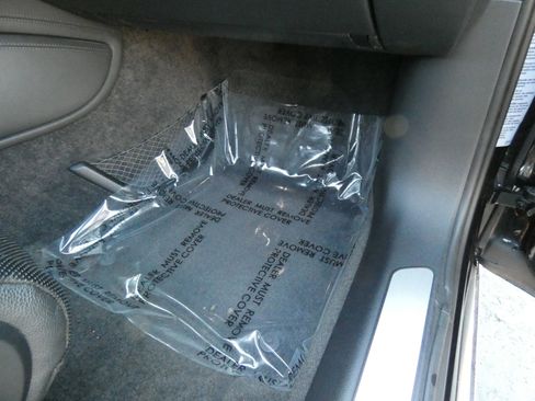 Used 2015 Audi A8 L 4.0T image 37