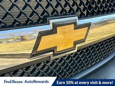 New 2025 Chevrolet Express 2500 w/ Chrome Appearance Package RWD image 6