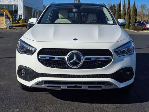 Used 2021 Mercedes-Benz GLA 250 4MATIC image 9