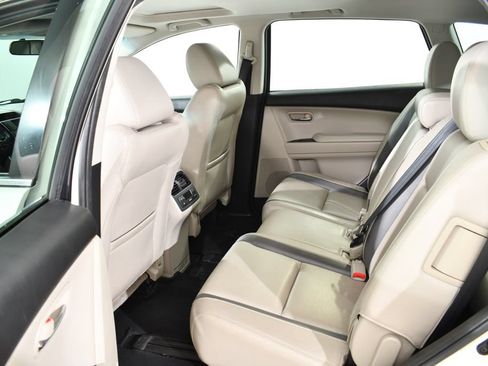 Used 2012 MAZDA CX-9 Touring w/ Moonroof & Bose Audio Pkg AWD/4WD image 16