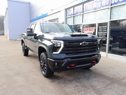 New 2026 Chevrolet Silverado 2500 LT w/ Trail Boss Package