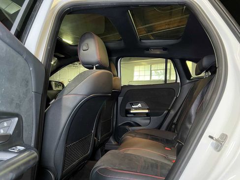 Certified 2025 Mercedes-Benz GLA 250 4MATIC image 17