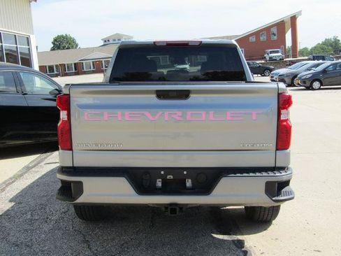 Used 2024 Chevrolet Silverado 1500 Custom AWD/4WD image 4
