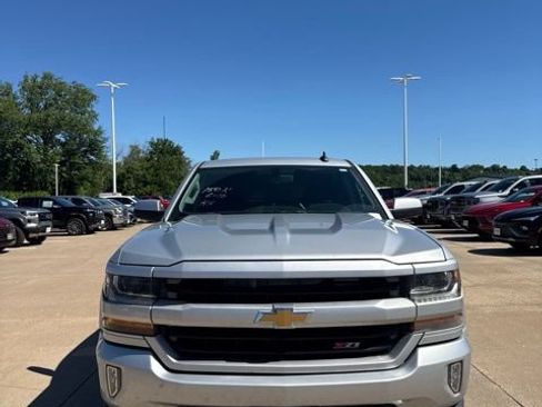 Used 2017 Chevrolet Silverado 1500 LT w/ All Star Edition AWD/4WD image 8