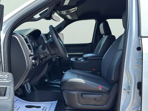 New 2026 RAM 3500 Tradesman AWD/4WD image 19