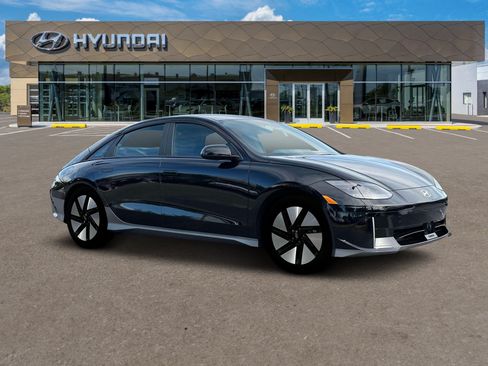 New 2025 Hyundai Ioniq 6 SE AWD/4WD image 10