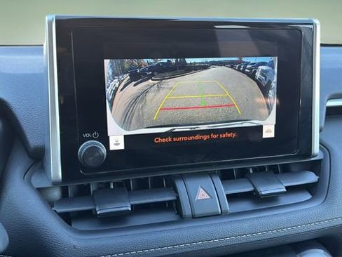 Used 2024 Toyota RAV4 XLE image 26