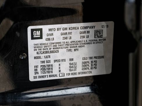 Used 2020 Chevrolet Trax LS w/ Tint and Cruise Package image 52