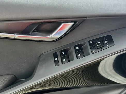 Used 2023 Kia Niro Wind w/ Wind Preserve Package FWD image 20