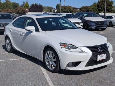 Used 2014 Lexus IS 250 RWD image 3