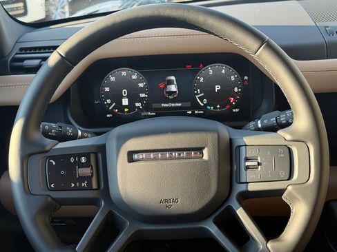 New 2026 Land Rover Defender 110 S image 12