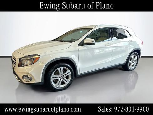 Used 2019 Mercedes-Benz GLA 250 w/ Convenience Package image 3