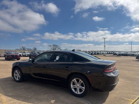 Used 2023 Dodge Charger SXT image 14