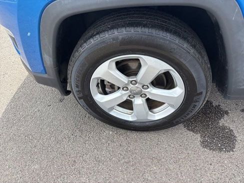 Used 2018 Jeep Compass Latitude w/ Popular Equipment Group AWD/4WD image 44