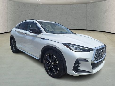 Used 2025 INFINITI QX55 Luxe w/ Cargo Package image 7