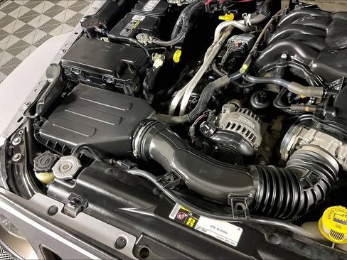 Used 2016 Jeep Wrangler Unlimited Sahara AWD/4WD image 40