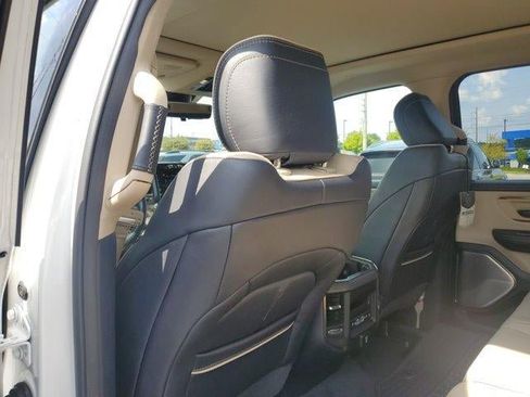 Used 2021 RAM 1500 Limited AWD/4WD image 18