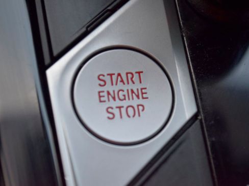 Used 2024 BMW X3 sDrive30i w/ Convenience Package image 17