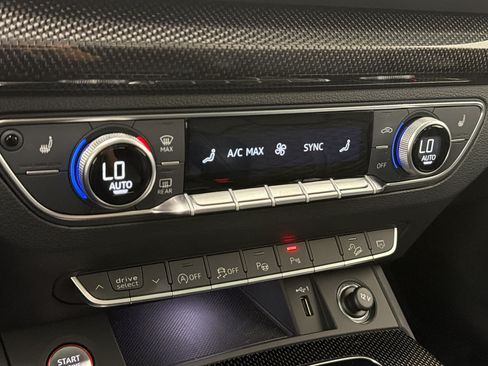 Used 2023 Audi SQ5 Prestige w/ Prestige Package AWD/4WD image 16