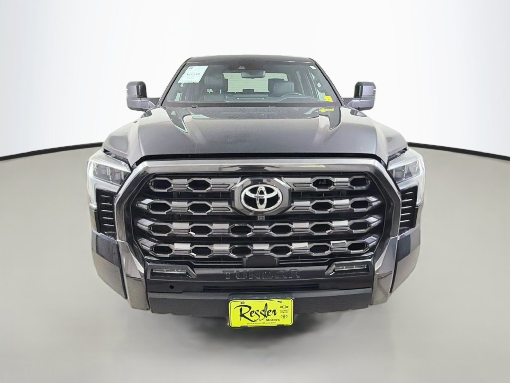 Used 2022 Toyota Tundra Platinum AWD/4WD image 2
