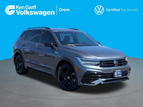 Used 2024 Volkswagen Tiguan SE R-Line AWD/4WD image 1