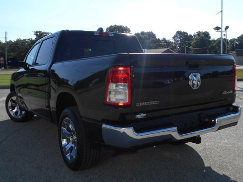 Used 2022 RAM 1500 Big Horn AWD/4WD image 3
