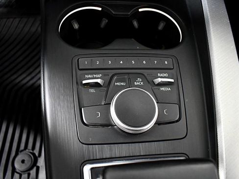 Used 2018 Audi A4 2.0T Premium w/ Convenience Package image 31