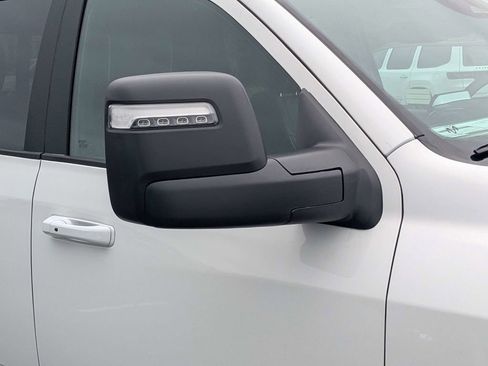 New 2026 RAM 2500 4x4 Crew Cab image 11
