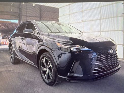 Used 2024 Lexus RX 350 Premium w/ Accessory Package (Z1) FWD image 3