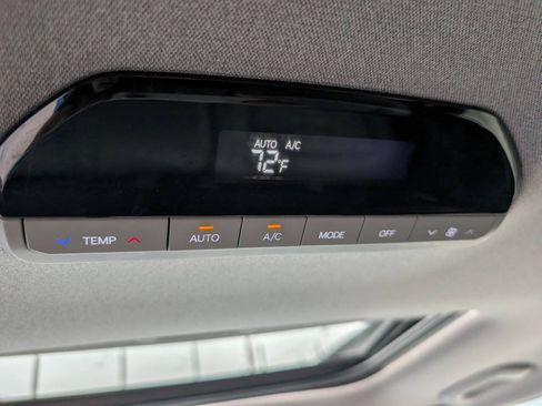Used 2024 Kia EV9 Wind AWD/4WD image 13