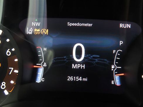 Used 2024 Jeep Compass Trailhawk AWD/4WD image 12