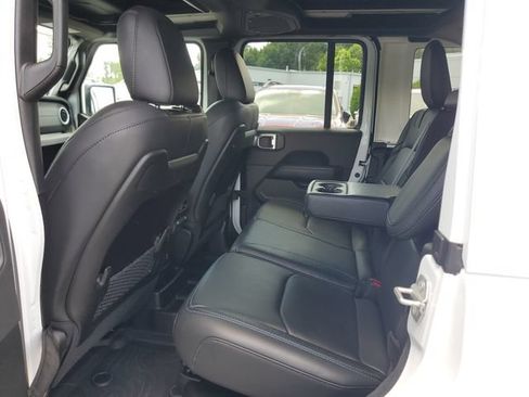Certified 2024 Jeep Wrangler High Altitude AWD/4WD image 14