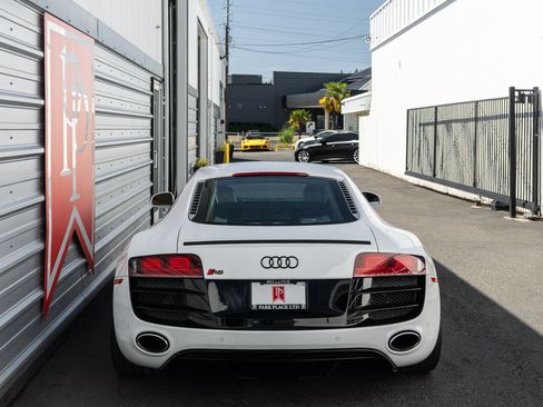 Used 2010 Audi R8 V10 AWD/4WD image 38