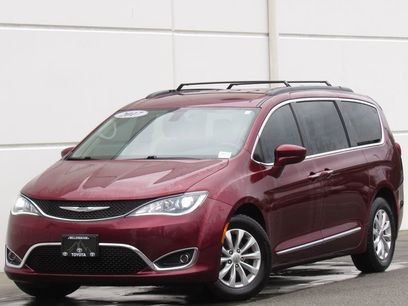 Used 2017 Chrysler Pacifica Touring-L