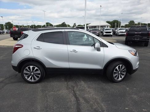 Used 2022 Buick Encore Preferred w/ Safety Package AWD/4WD image 20