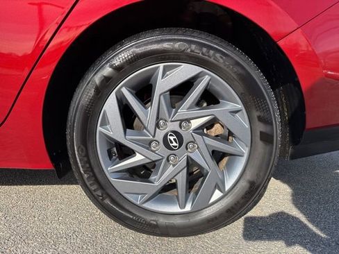 Used 2024 Hyundai Elantra SEL image 52