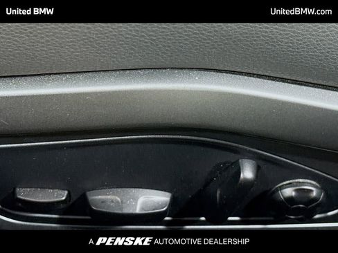 Used 2021 Porsche 911 Carrera image 4