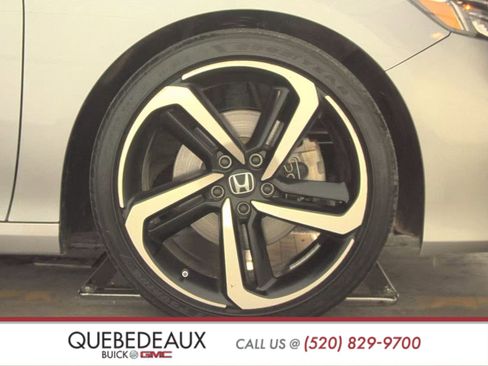 Used 2022 Honda Accord Sport Special Edition image 10