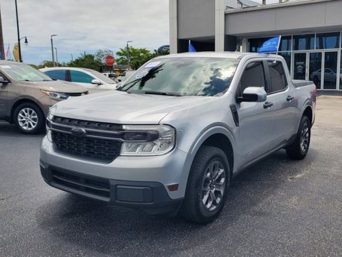Certified 2022 Ford Maverick XLT w/ XLT Luxury Package FWD image 3