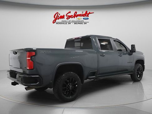 Used 2025 Chevrolet Silverado 2500 LT w/ Trail Boss Package AWD/4WD image 6