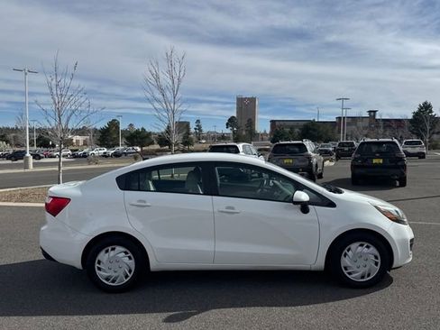 Used 2013 Kia Rio LX w/ PWR Pkg image 2