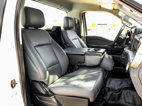 Used 2024 Ford F350 XL image 28